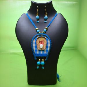 Divine Aura Blue Cowrie Necklace Set - Image 3
