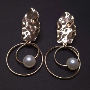 Rose Dusk Pearl Orbit Earrings - Image 2