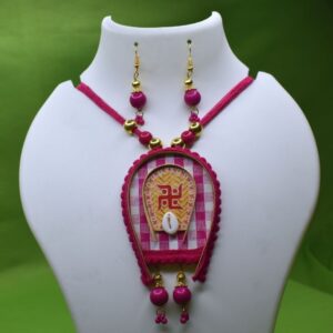 Shubh Mangalam Pink Cowrie Pendant Set - Image 3