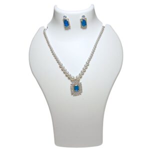 Sapphire Glow Pearl Necklace Set - Image 2