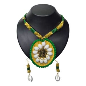 Royal Heritage Lotus Necklace Set - Image 3