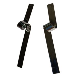 Sleek Silver Twist Drop Earrings - Image 3