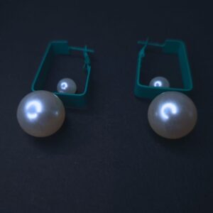 Emerald Grace Pearl Drop Earrings - Image 3