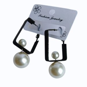 Elegant Duo Pearl Geometric Earrings - Image 1